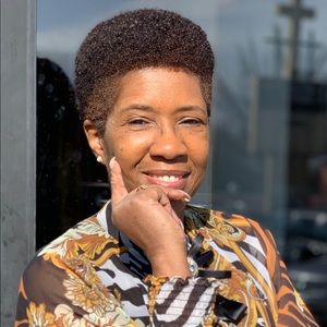 Meet your Posher, Tracey